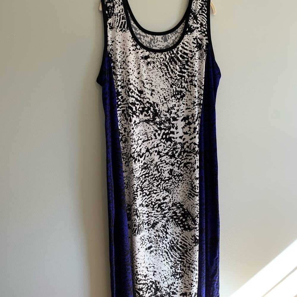 Animal print sleeveless maxi dress